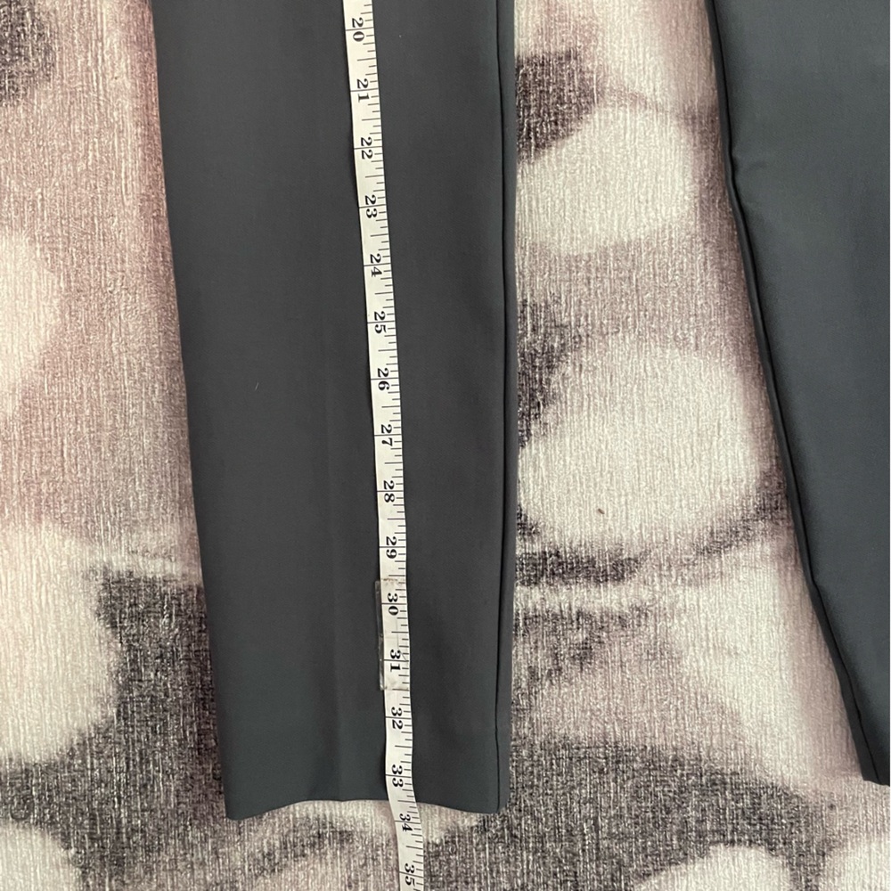 LOFT Petite Grey Marisa Skinny Pant - Size 0P - Picture 3 of 7